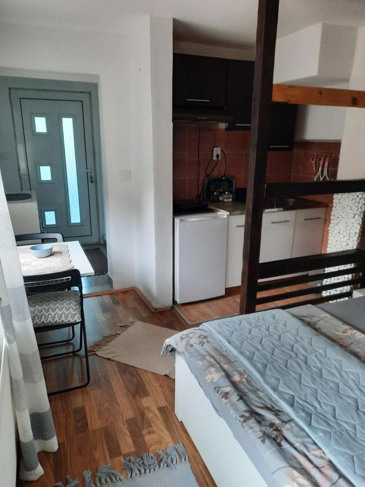 Apartmani Biljana Lazic Vrnjačka Banja المظهر الخارجي الصورة